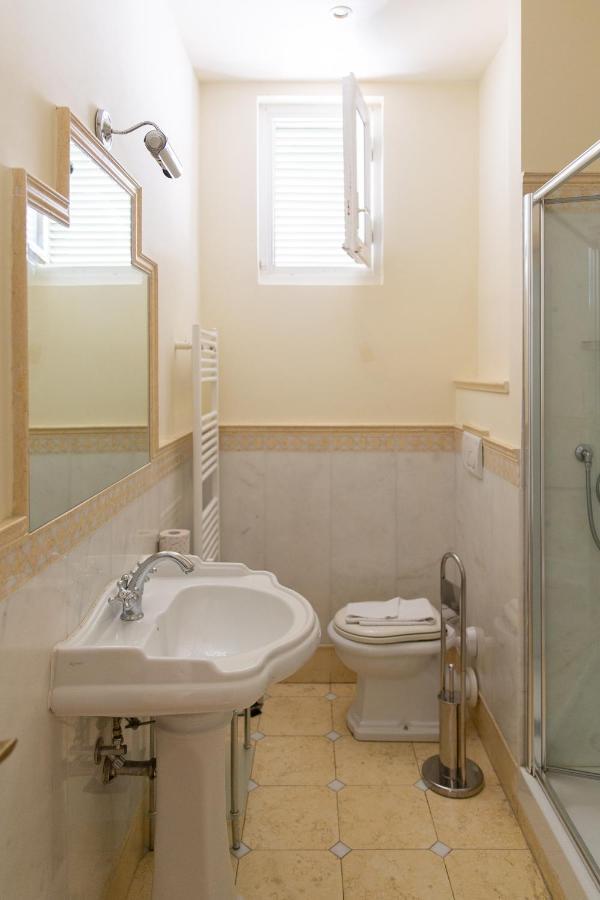 Classic 1Br Outside Ztl & 10 Min From Center Florence Ngoại thất bức ảnh
